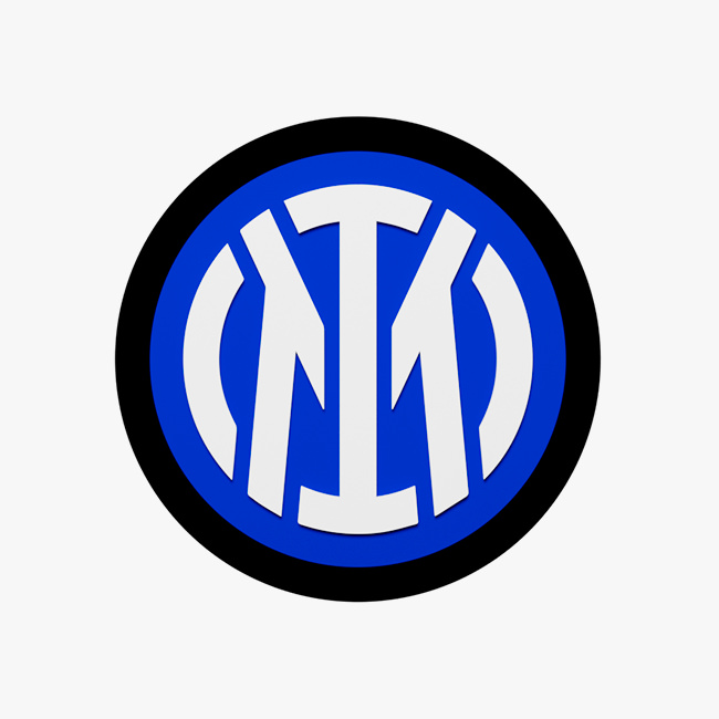 Деревянная эмблема футбольного клуба Интер
