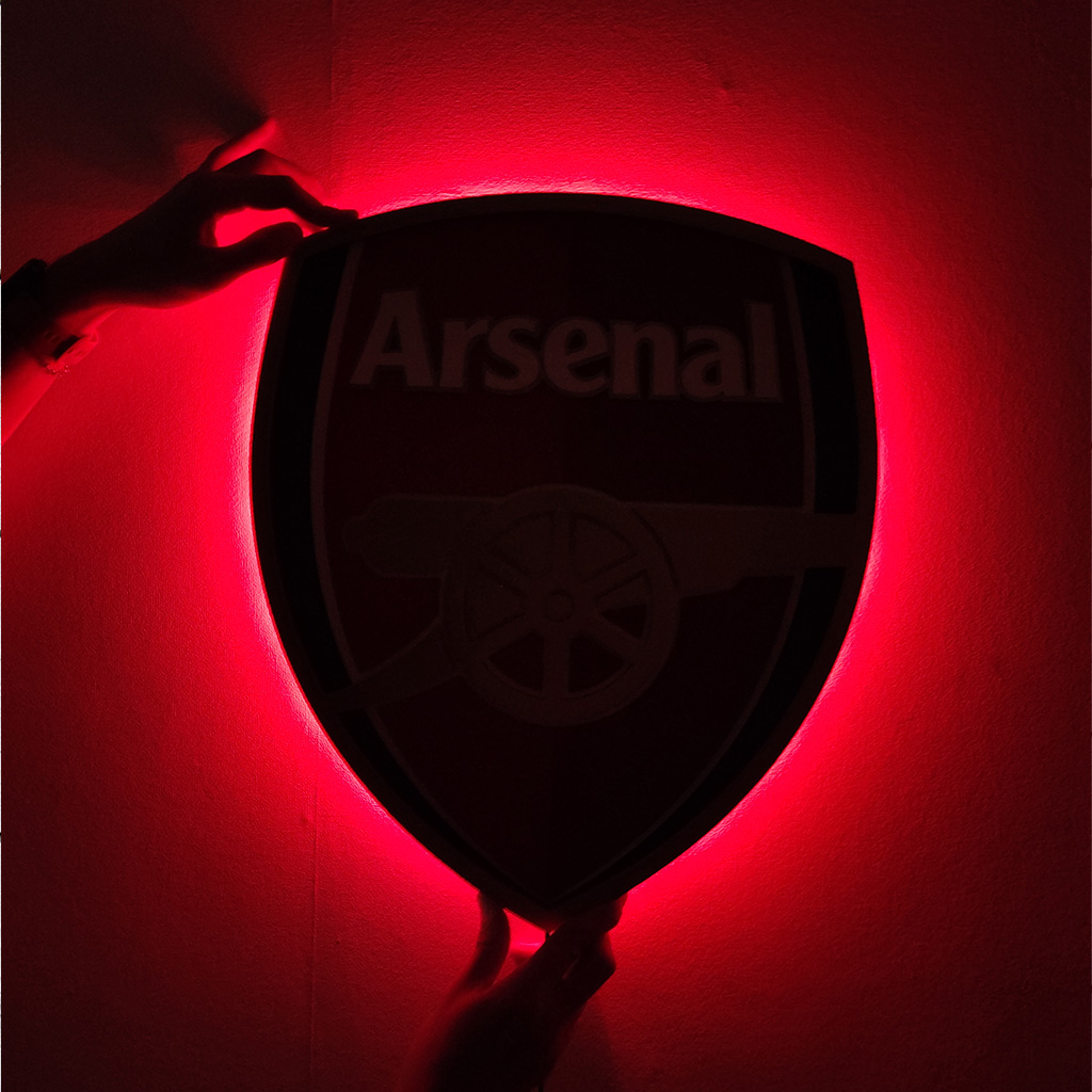 Эмблема Arsenal с подсветкой